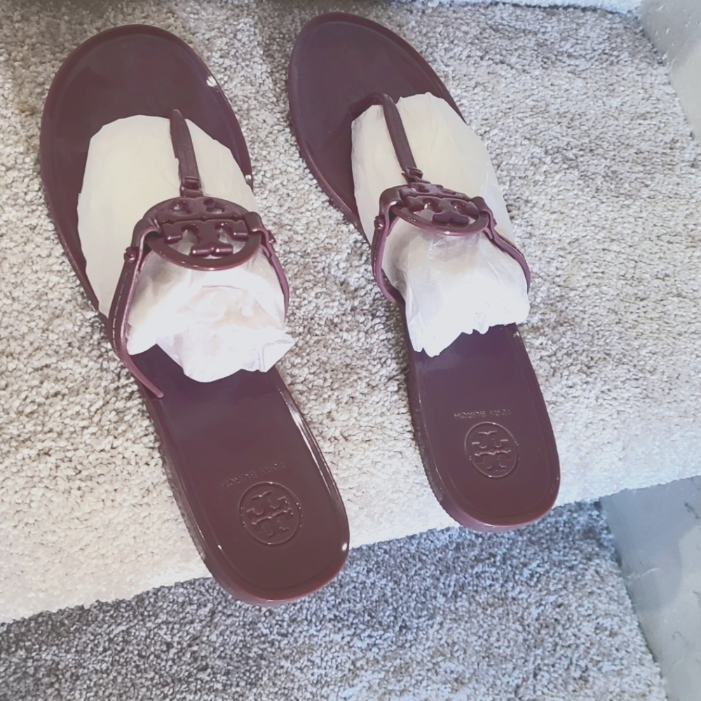 Tory Burch Mini Miller Jelly Thong Sandal Vintage Eggplant  RETIRED COLOR Size 9